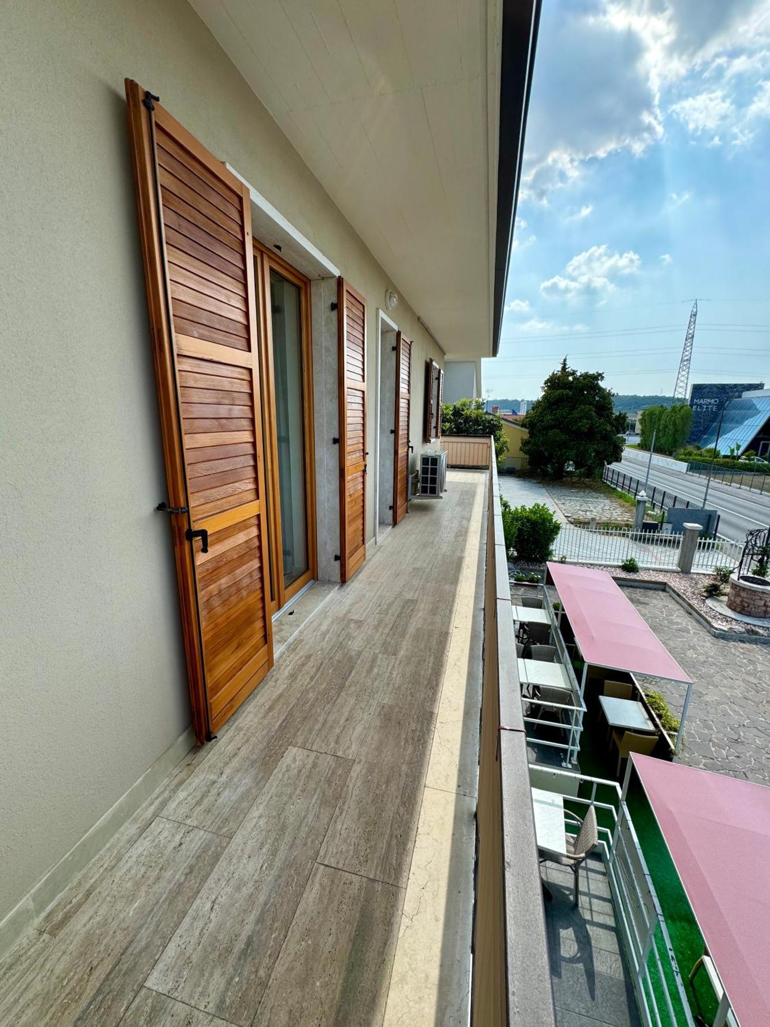 Residenza Aleardo Διαμέρισμα Domegliara Εξωτερικό φωτογραφία